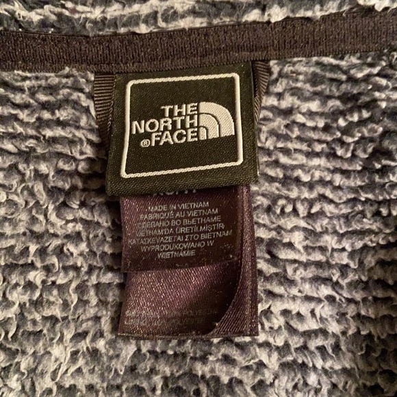 The North Face zipper front fleece Jacket - Picture 5 of 9